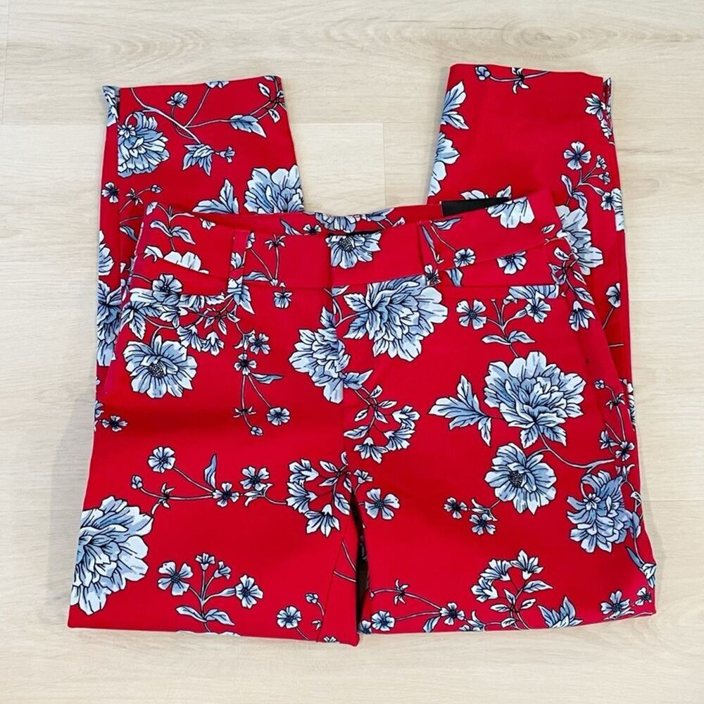 NEW Roz & Ali Floral Cropped Pants Red Blue Size 6 - Picture 7 of 14
